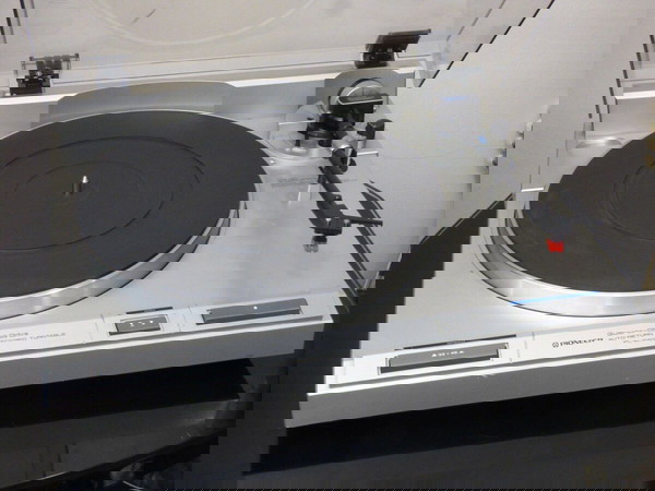 ΠΙΚΑΠ PIONEER PL-640 QUARTZ DIRECT DRIVE