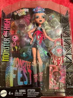 Monster High Monster Fest Lagoona Blue doll new
