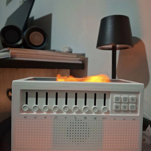 White Noise Flame Diffuser like new with USB and aromatherapy