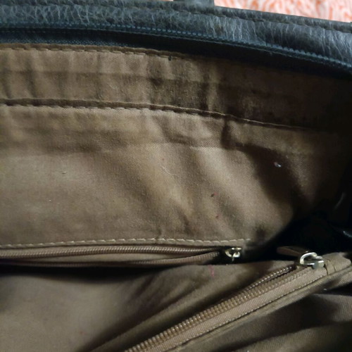 Women's shoulder bag used, grey with zipper and clips