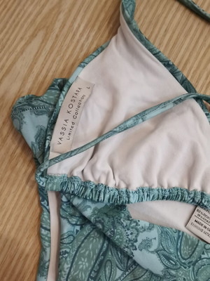 Vassia Kostara bikini set like new, turquoise paisley