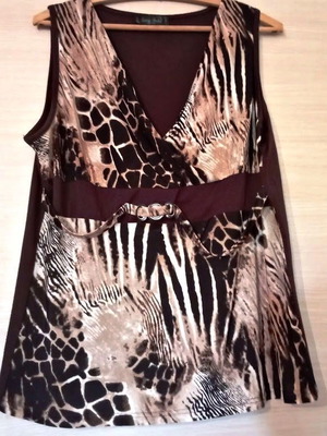 Animal Print Sleeveless Top like new, brown and black with belt