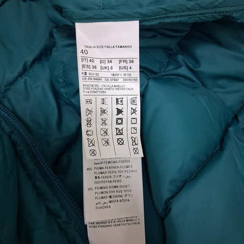 Benetton women's jacket green like new, size S
