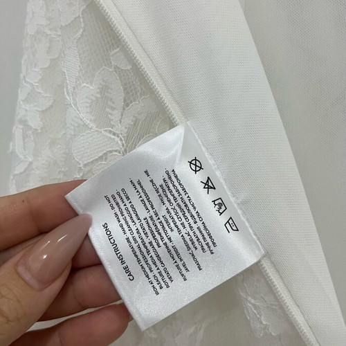 Milla Nova wedding dress SS24 new, white with detachable sleeves and lining