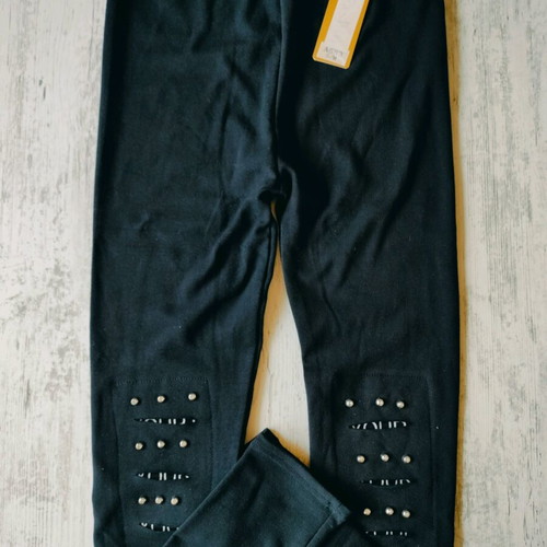 Women's black summer leggings new with knee effect