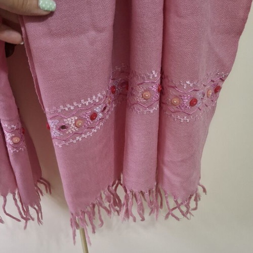 Pashmina pink with embroidered details and fringes like new