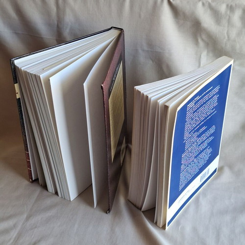 Operations Management & Business in Context books, English