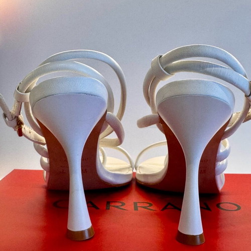 Carrano Mestico White Sandals new, size 38