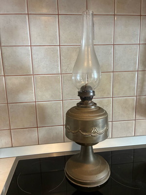 Vintage table oil lamp used