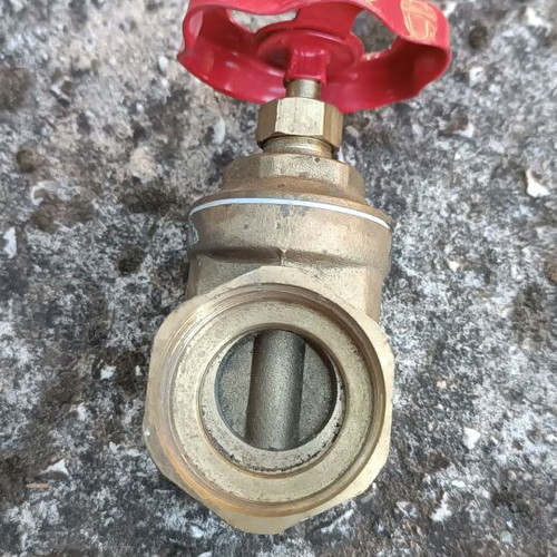 Brass valve 1 1/2'' 16atm CIM new, made in Italy
