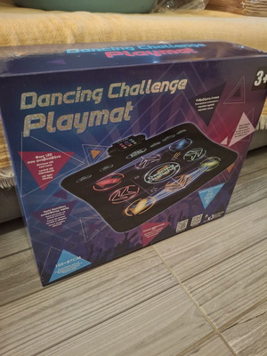 Dancing Challenge Playmat new, interactive dance floor mat 105x87cm