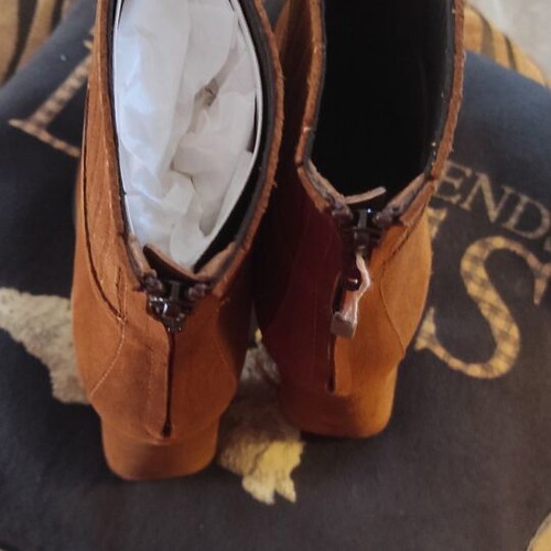 Castor ankle boots new leather brown size 40 heel 10 cm