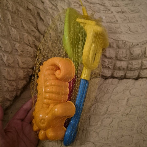 Beach toy set new, unused
