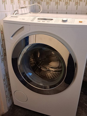 Miele Softtronic W 4146 washing machine, 6kg, 1400 rpm