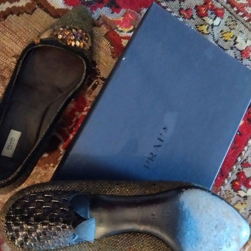 Prada pumps size 41 like new