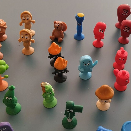 Stikees Lidl 2022 collectible figures new, pack of 39 pieces