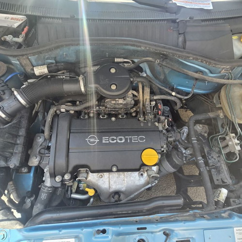 Opel Corsa 2001 like new, manual, petrol, blue