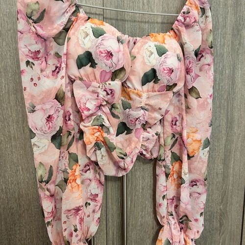 Crop top women's pink with flowers like new