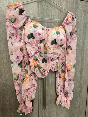 Crop top women's pink with flowers like new