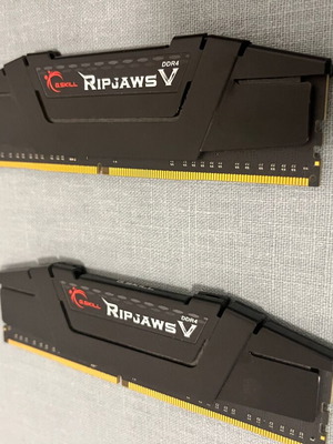 G.Skill Ripjaws V κιτ μνήμης DDR4, 16GB 3200MHz