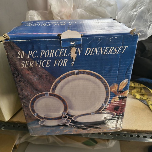 Porcelain dinner and coffee set, 20 pieces, giftset