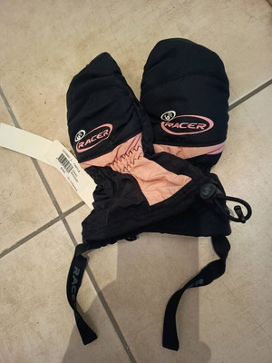 Racer kids gloves new, suitable for 8 years old