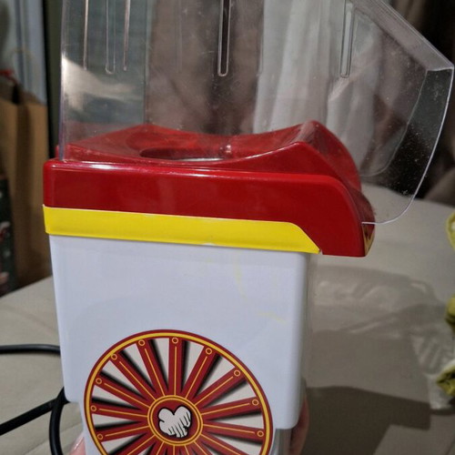 Popcorn machine like new