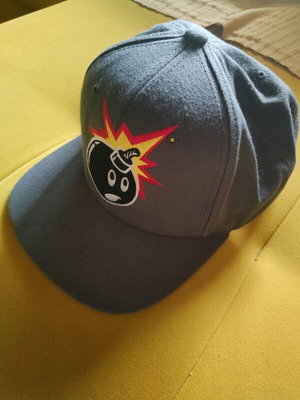 The Hundreds Adam Bomb Snapback hat like new