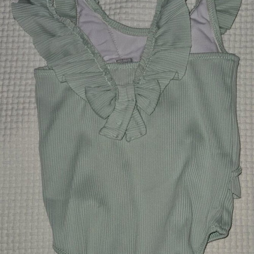Lc Waikiki children's one-piece swimsuit like new, size 92 cm