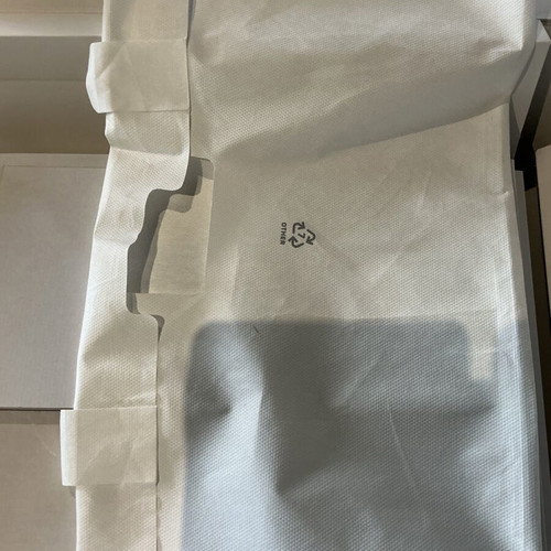 iMac box used with red back for iMac 24