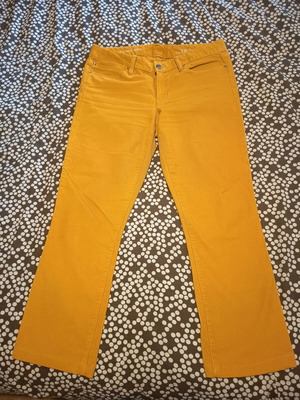 Gap 1969 corduroy pants like new, yellow, low rise