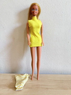 Mattel Barbie Malibu κούκλα μεταχειρισμένη σε πολύ καλή κατάσταση