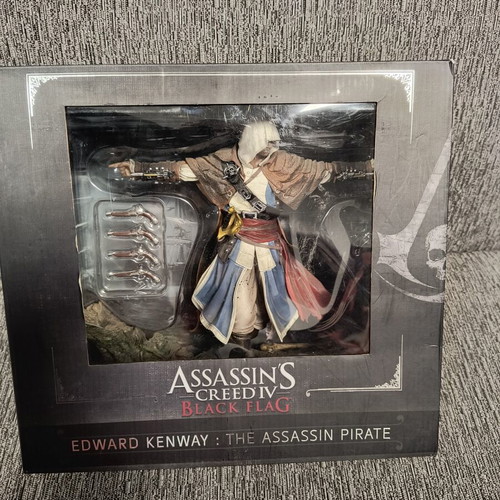 Assassins Creed Black Flag Edward Kenway Collector's Edition Figure like new