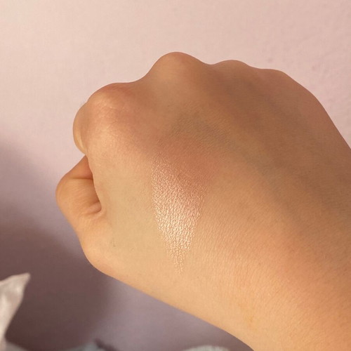 Avon highlighter stick like new