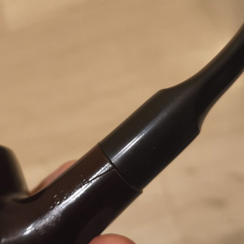 Toscana pipe like new with small crack