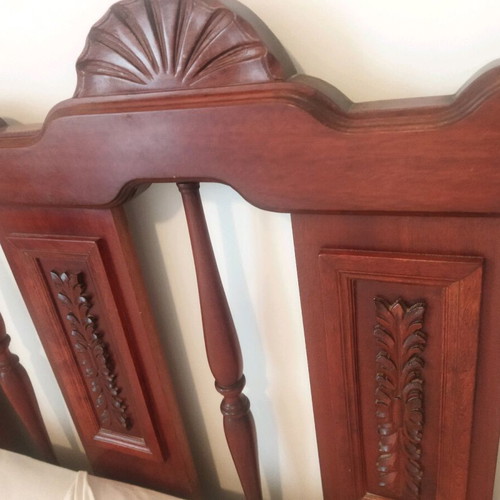 Bedroom set of 3 pieces like new with double bed, mattress and two nightstands