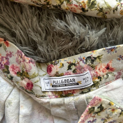 Floral set Bershka like new, multicolor skirt and blouse