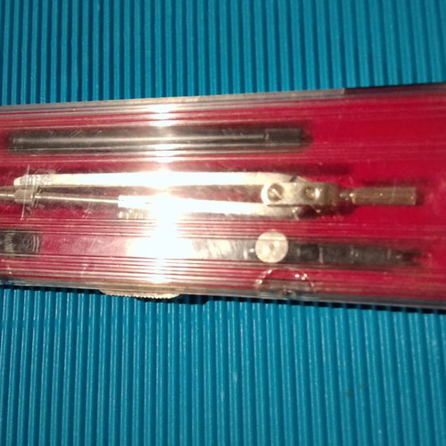 Perfecta compass set used