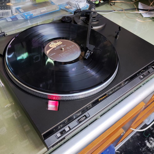 Technics SL-BD22D turntable