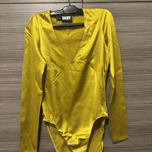 DKNY silk blouse used, size S, gold color