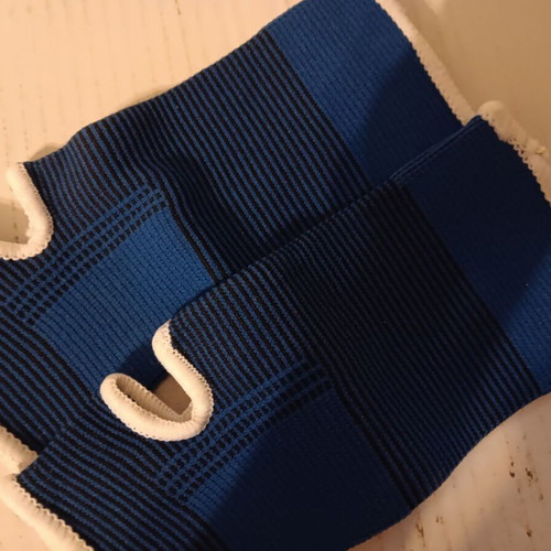 Ankle support socks like new