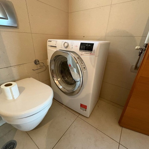 Hoover washing machine 7 kg like new
