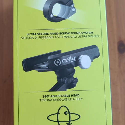 Celly ArmorBike smartphone holder like new for bike, scooter, motorcycle