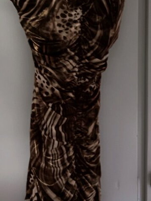 Benissimo leopard print dress new, brown with ruching and v seam