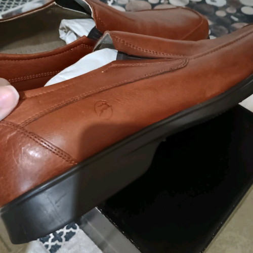Shoes (code 490)