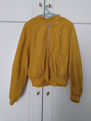 Oysho Thin Jacket with Elastic Waist Like New