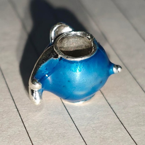 Silver charm whale orca with blue enamel like new