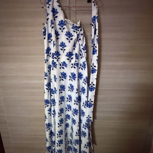 Hemithea long white one-shoulder dress