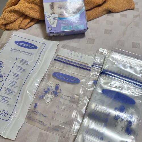 Lansinoh Breast Milk Storage Bags like new, pack of 22