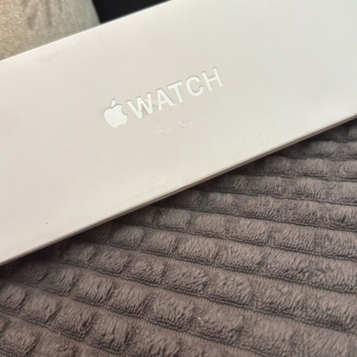 Apple Watch Series 10 42mm Jet Black Al Black SB S/M GPS sealed